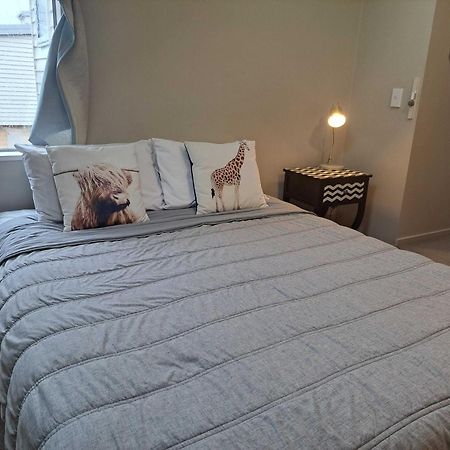 Regents 94B - Christchurch Holiday Homes エクステリア 写真